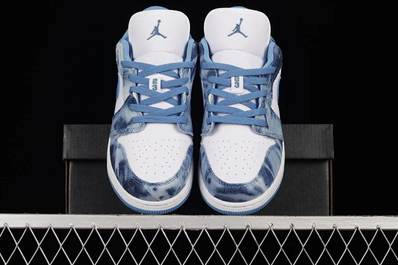 All categories Air Jordan Jordan series basketball shoes Air Jordan 1 Low G version pure original Air Jordan 1 Low "Washed Denim" AJ1 Joe 1 navy washed denim low-top casual sneakers DM8947-100